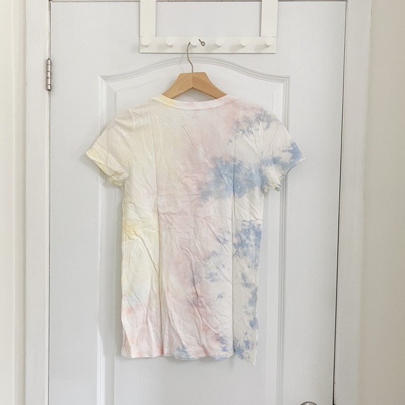Gap Tie-Dye T-shirt - Picture 2 of 3